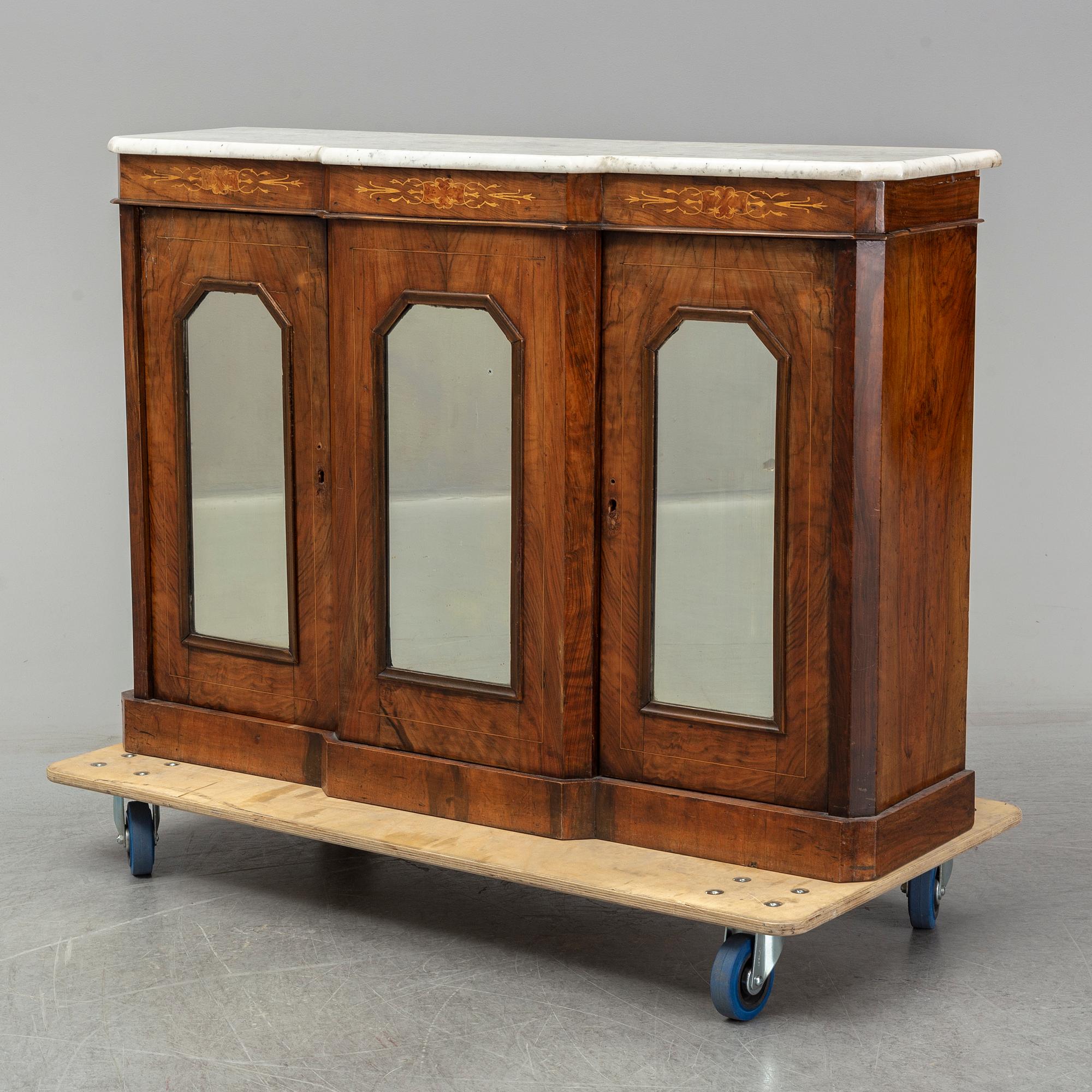 A Walnut 1800's sideboard, England.