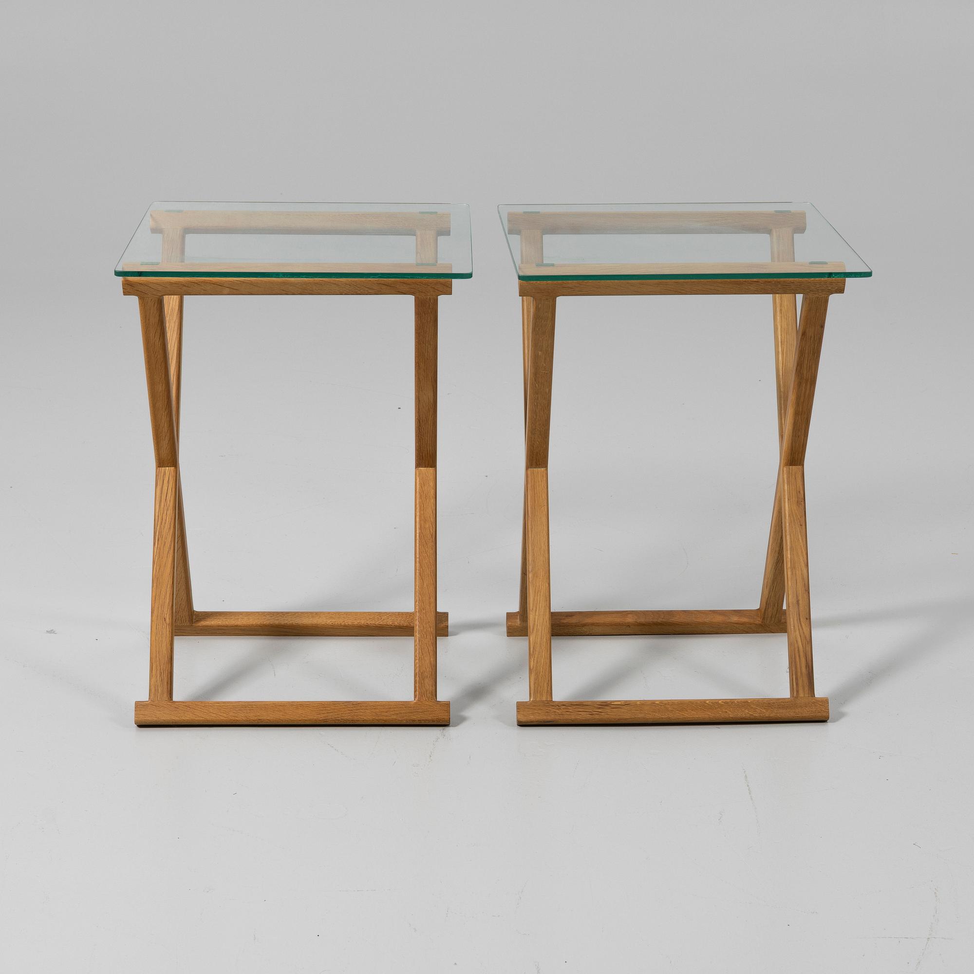 Side table, a pair, 21st century.