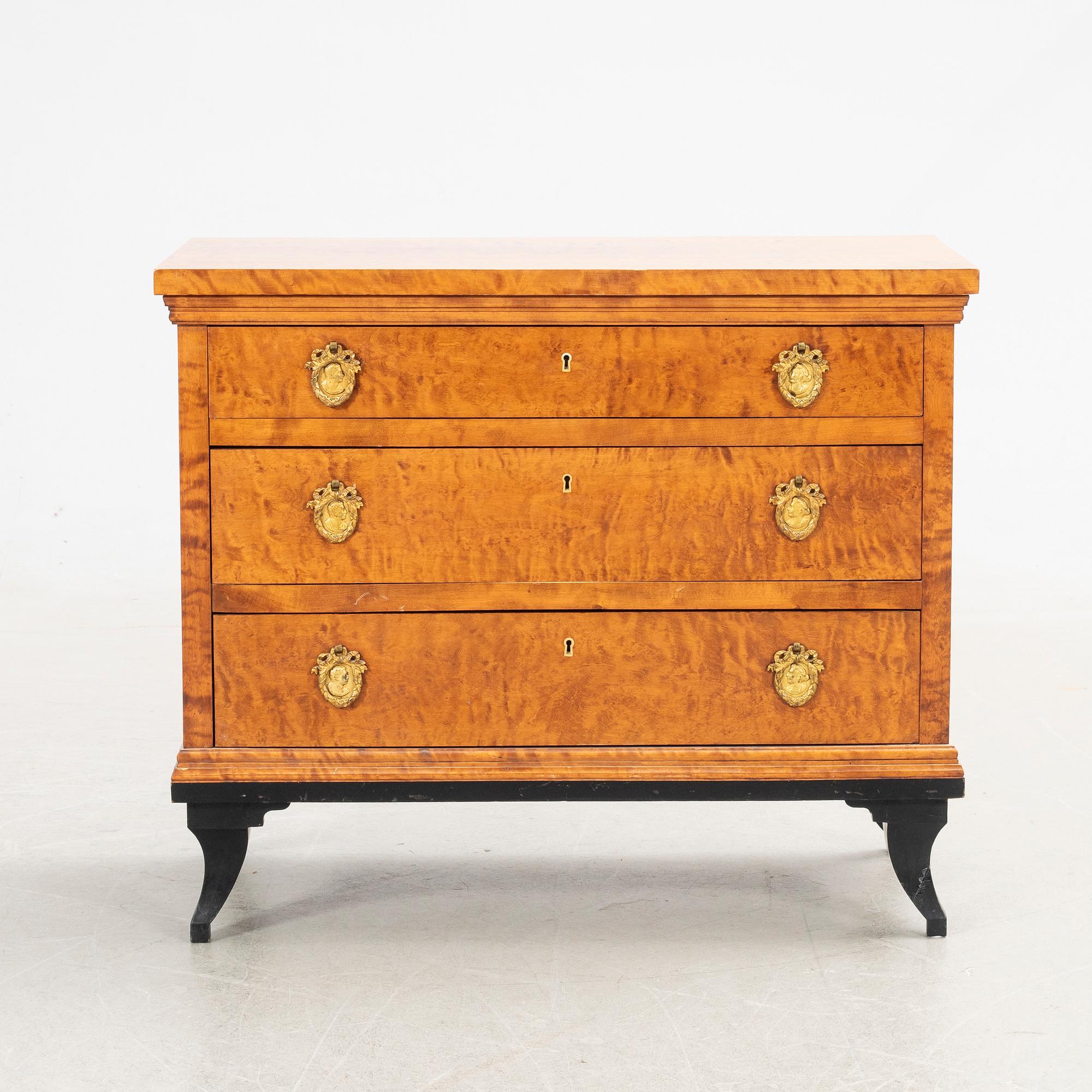 Chest of drawers, 1920s.