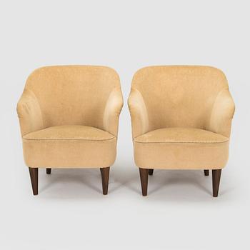 A mid-20th century armchairs.