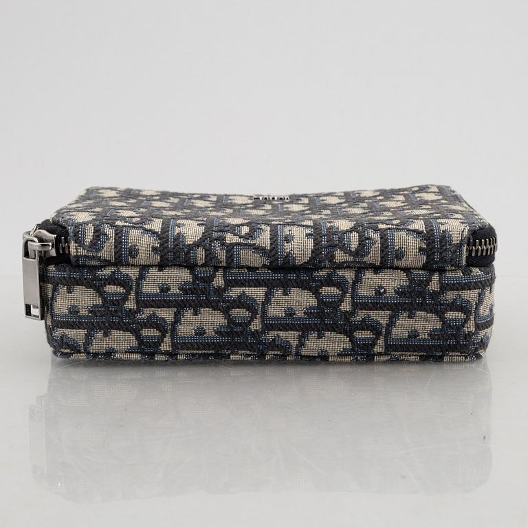 Christian Dior, bag, "Dior Oblique Pouch".