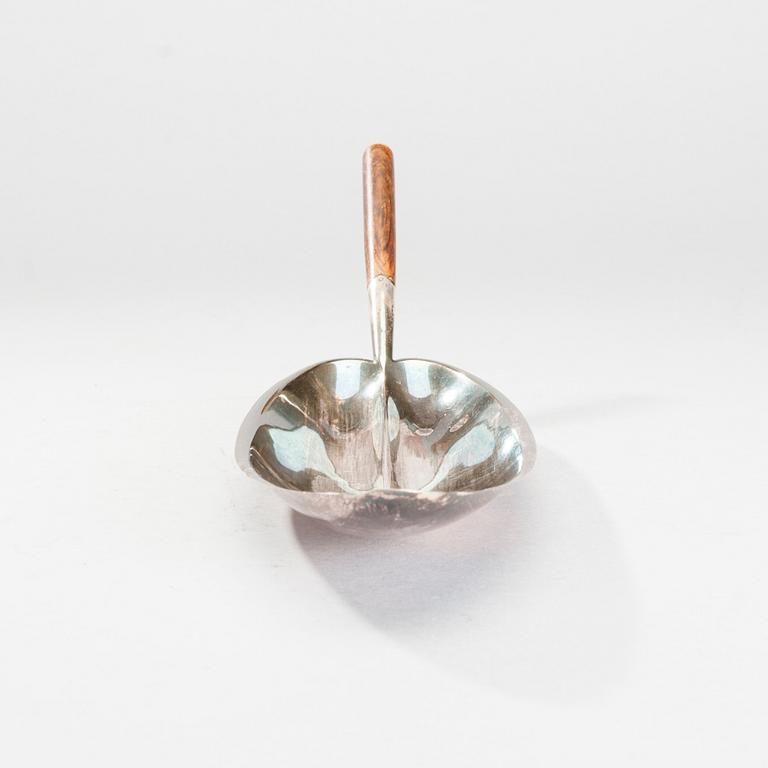 SKÅL, silver, Tapio Wirkkala, Hopeakeskus, Tavastehus 1957. Totalvikt 175,5 g.
