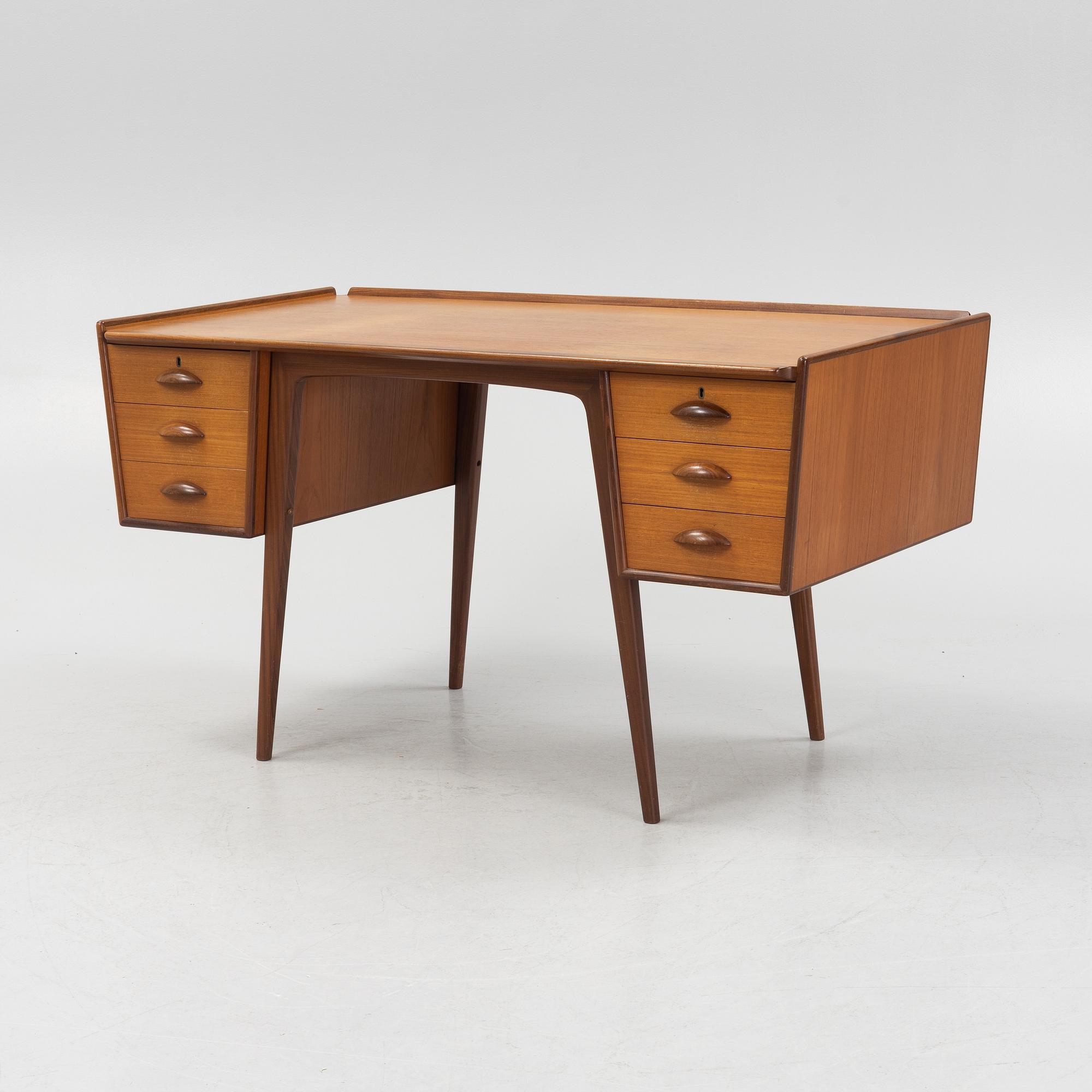 Svante Skogh, skrivbord, "Uddebo", AB Möbelfabriken Balder, Vaggeryd, 1950-tal.