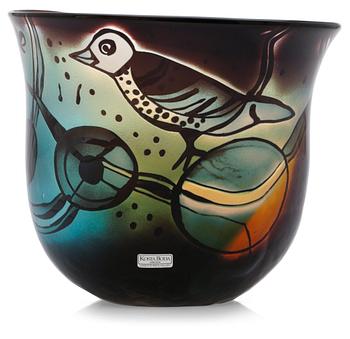A Bertil Vallien glass bowl, Kosta Boda 1986.