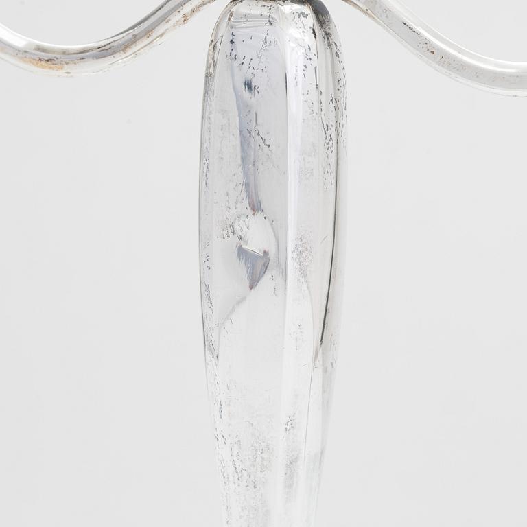 Kandelabrar, ett par, silver, Suzuyo, Japan, Meiji  (1868-1912).