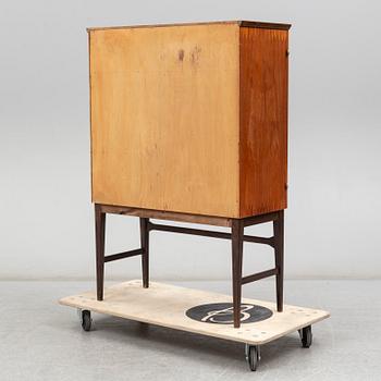 A mid 20th Century cabinet.