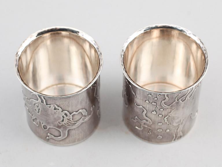 BÄGARE, 1 par, silver, Olle Ohlsson, Stockholm 1975. Vikt ca 153 g.