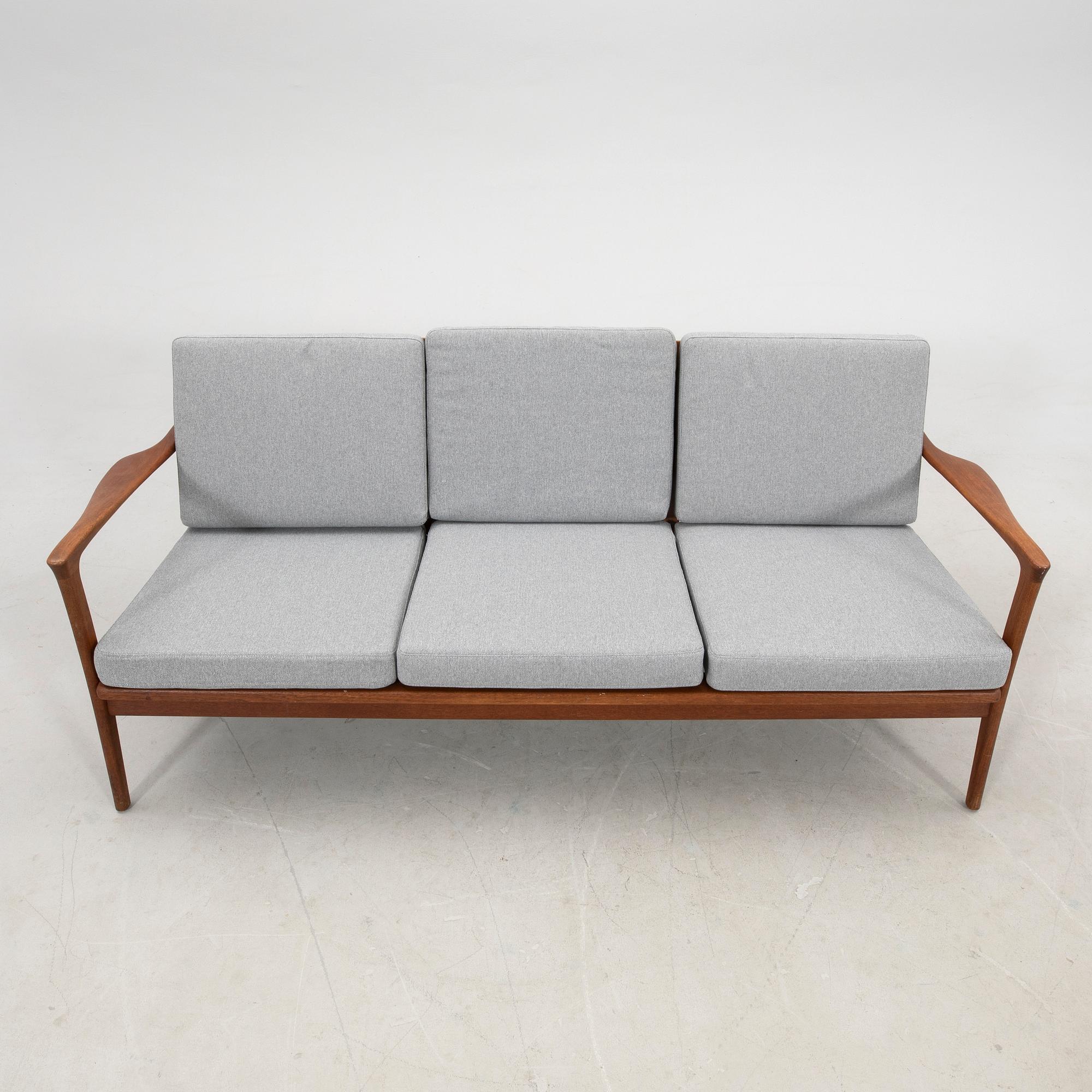 Carl-Erik Johansson, sofa and armchair, "Böja", Bejra furniture, mid-1960s.