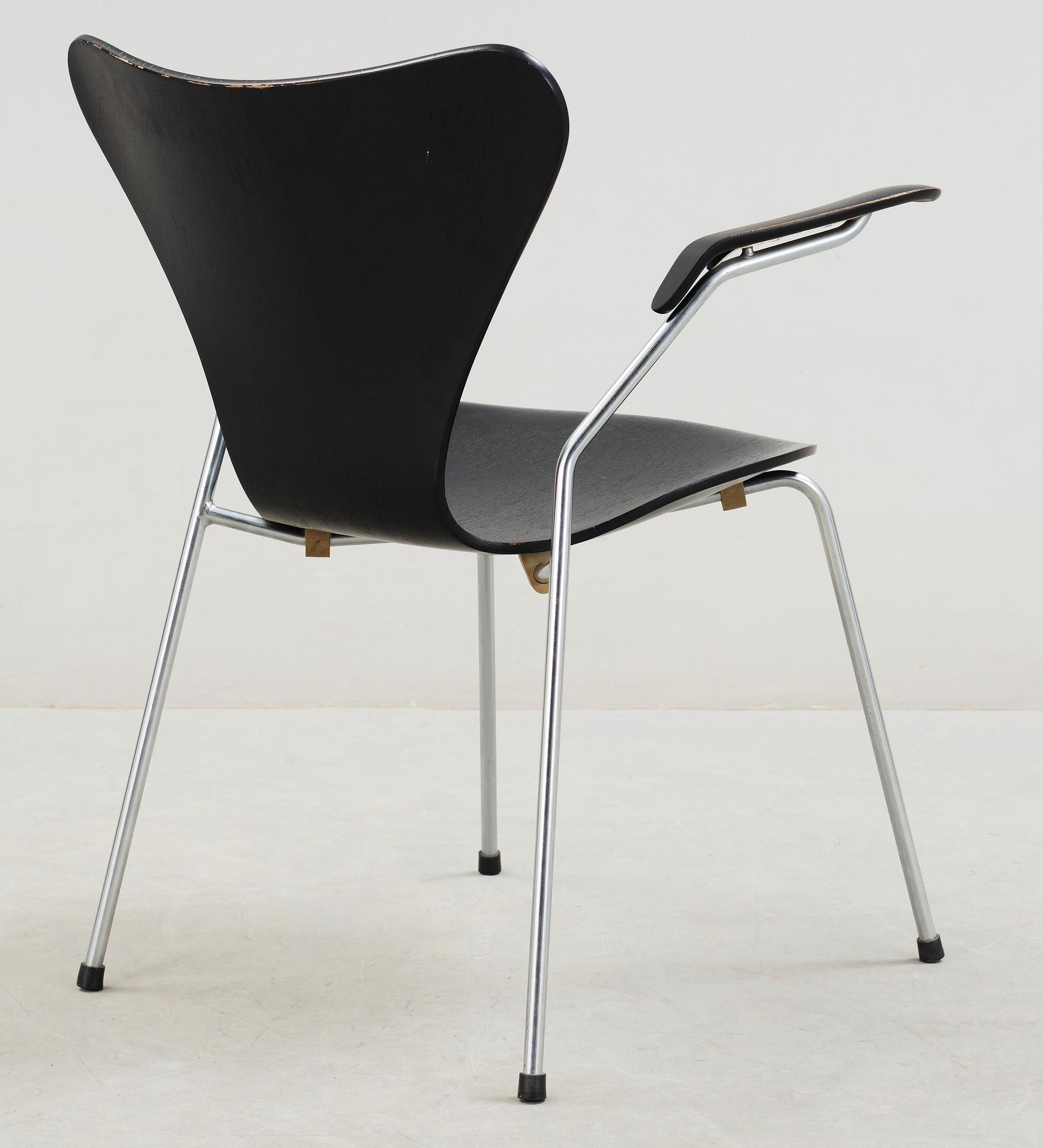 KARMSTOL, "Sjuan", Arne Jacobsen, Fritz Hansen,