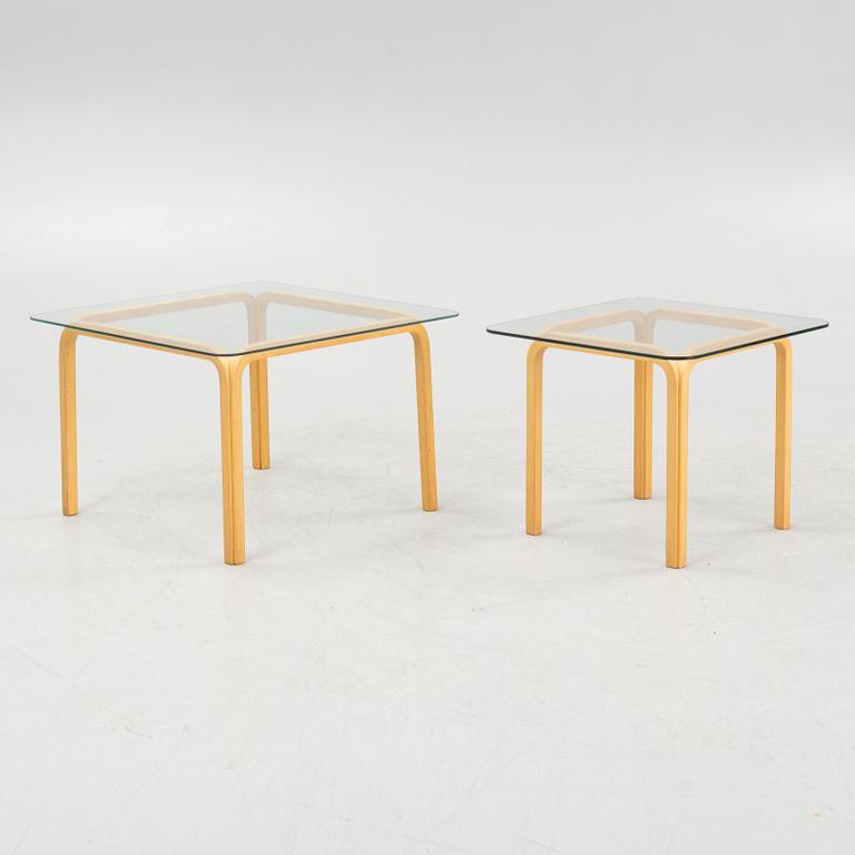 Alvar Aalto, bord, 2 st Y805, Artek.