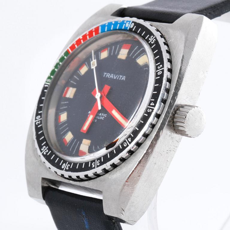 TRAVITA, armbandsur, 37 x 35 (43) mm.