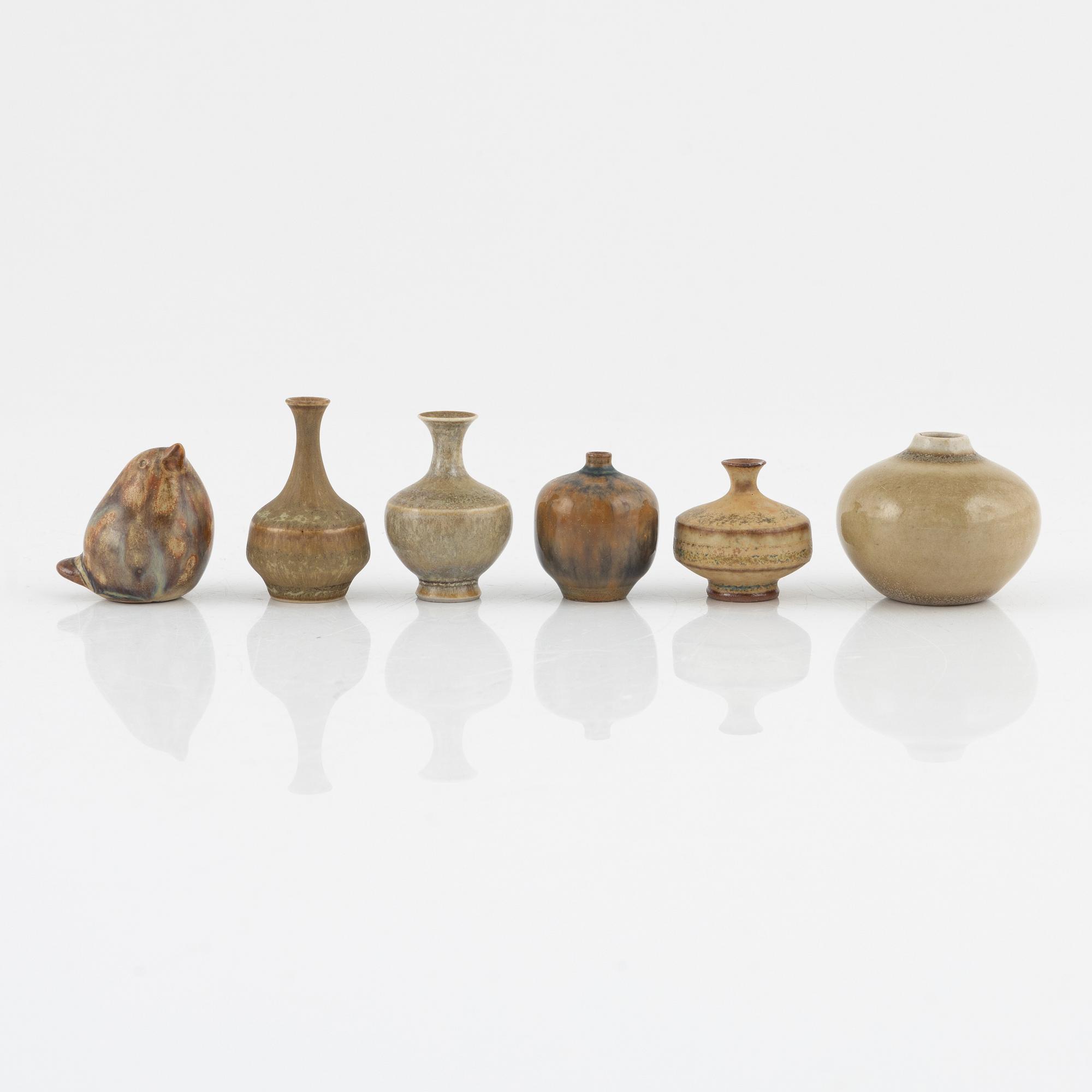 Miniatyrer, 30 st, bl.a. John Andersson, Höganäs.