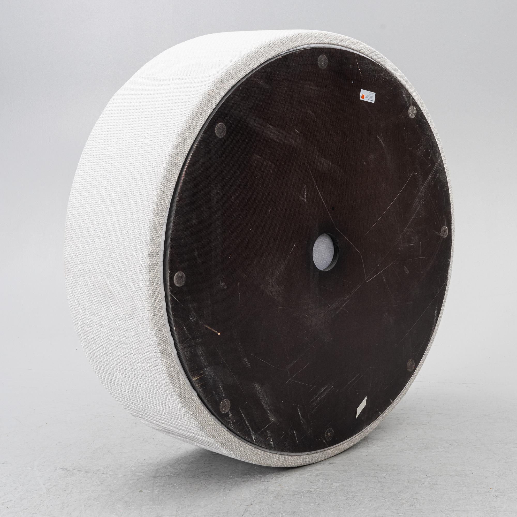 Philipp Mainzer + Farah Ebrahimi, "Kerman Pouf" E15, contemporary.