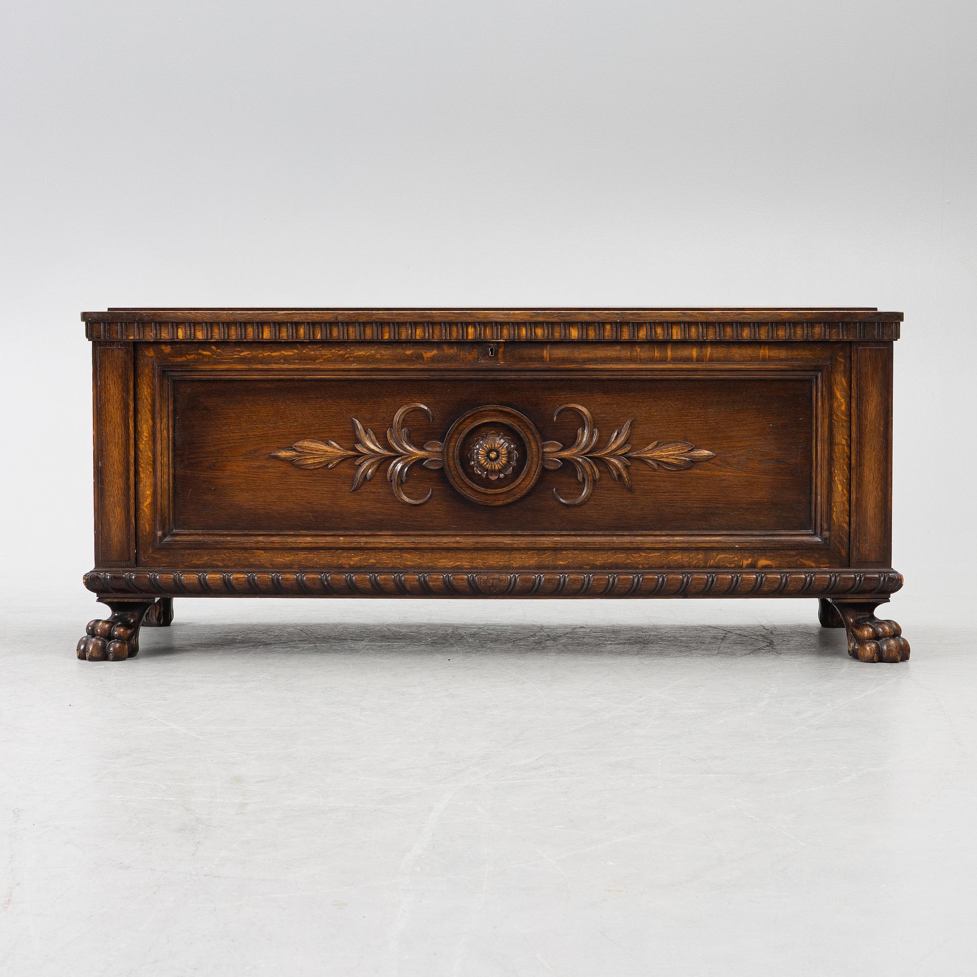 A sideboard, 1920s/30s.