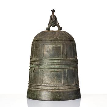 A large inscribed bronze temple bell, Ming dynasty (1368-1644).