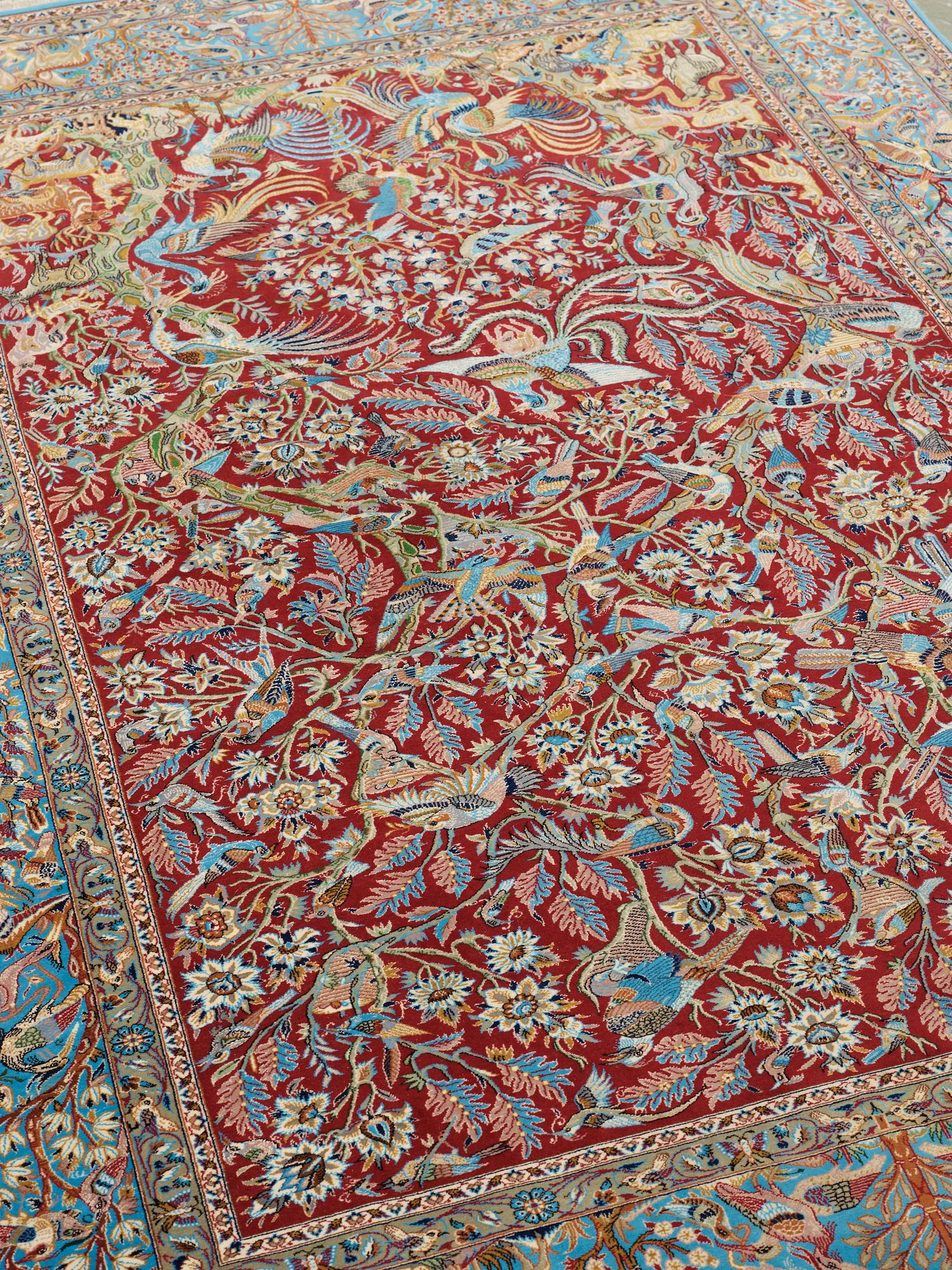 OLD ESFAHAN FIGURAL. 218 x 164 cm.