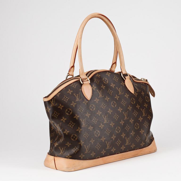 LOUIS VUITTON, a monogram canvas shoulder bag, "Lockit Horizontal".