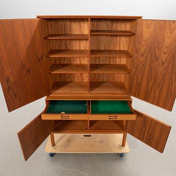 Bertil Fridhagen, skåp Bodafors möbelfabrik 1900-talets senare del.