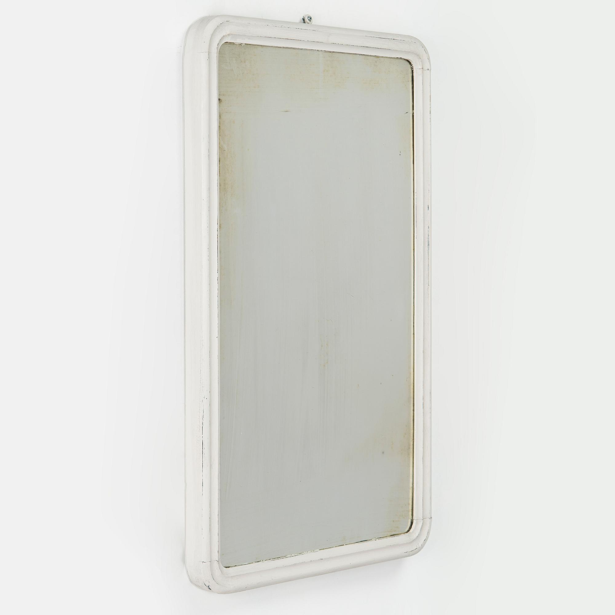 A mirror from circa 1900.