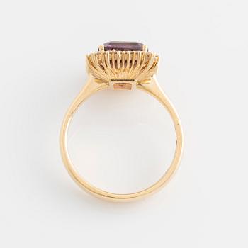 Ring, cocktail ring with tourmaline and brilliant-cut diamonds.