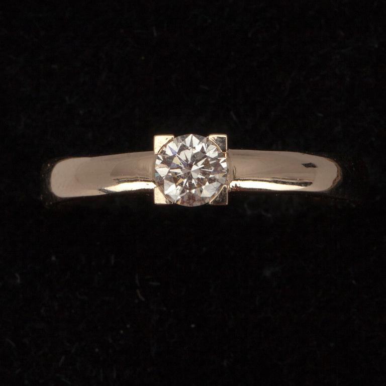 SORMUS, kultaa 14K ja timantti 0,31 ct. K-L/VS2. Paino  3,2 g.