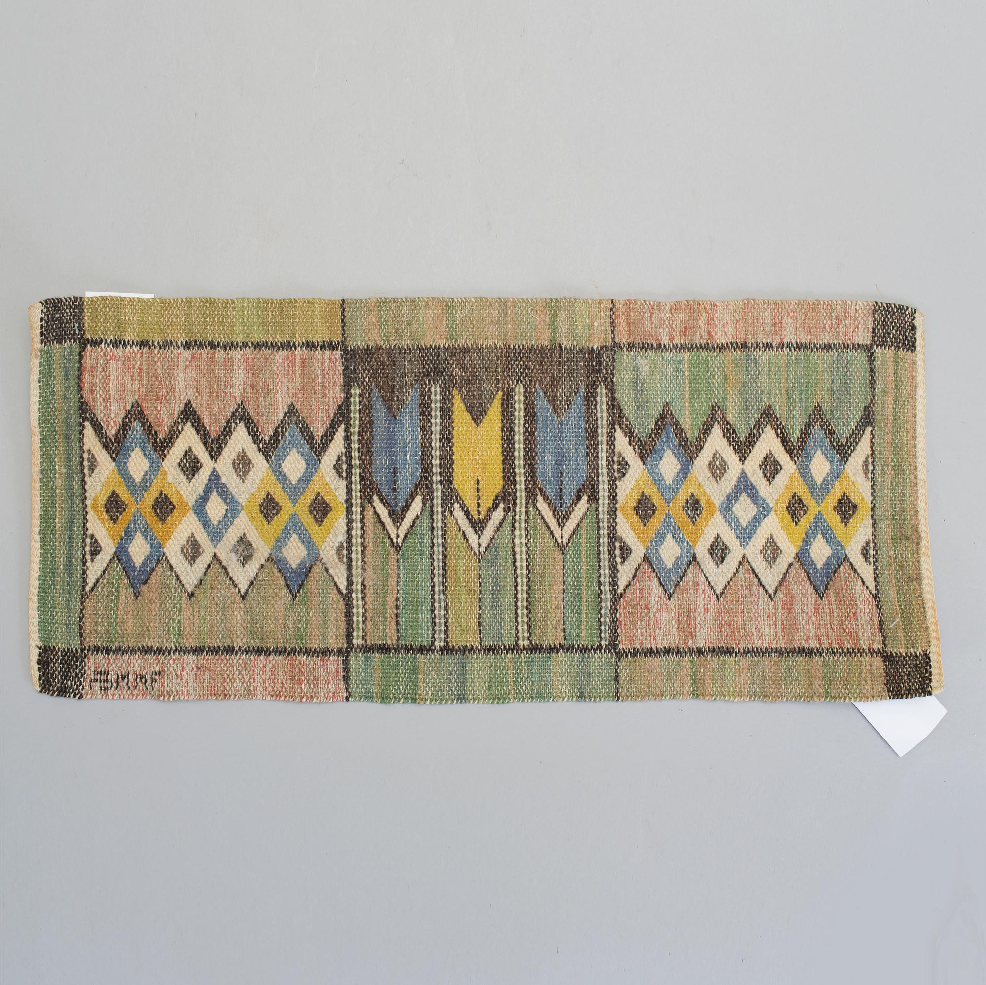 VÄVNAD "Crocus". 59 x 25. Signerad AB MMF (AB Märta Måås-Fjetterström).