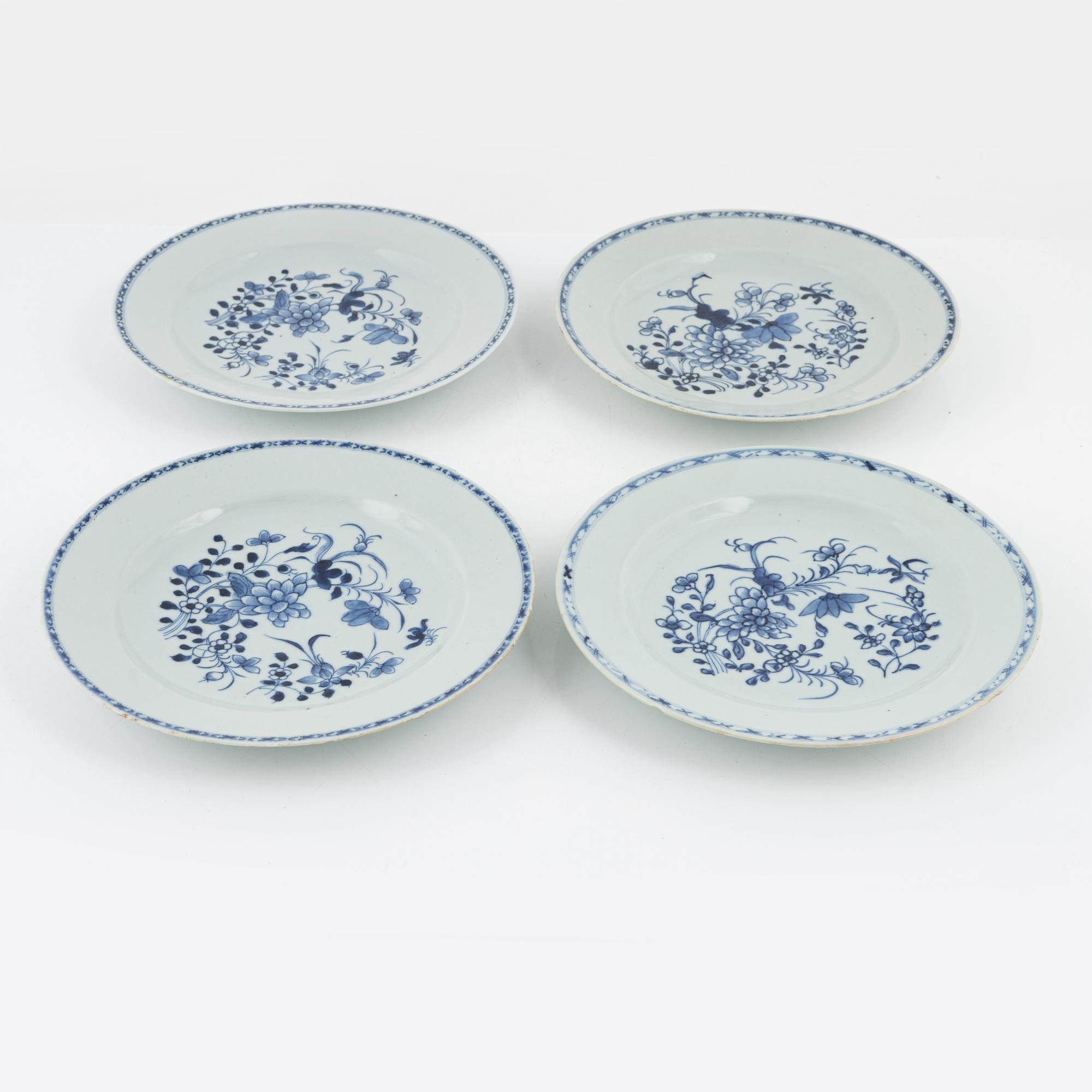 Tallrikar, 4 st, kompaniporslin, Kina, Qingdynastin, Qianlong (1736-95).