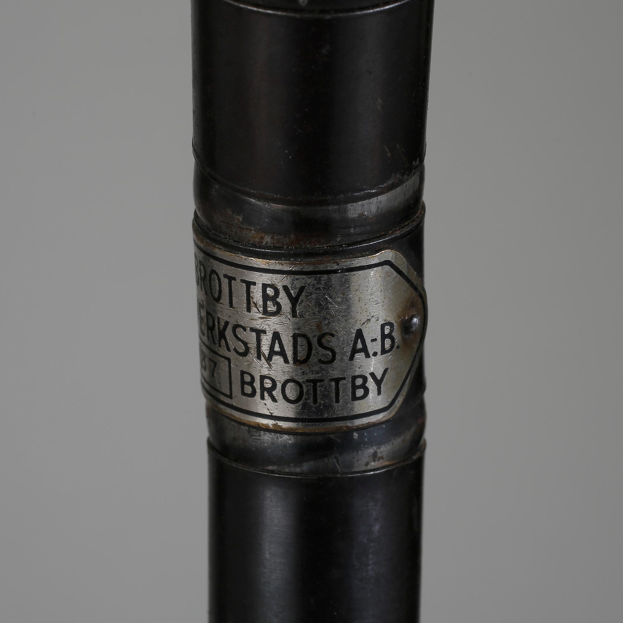 VÄGGLAMPA, Brottby, 1900-talets mitt/ andra hälft.