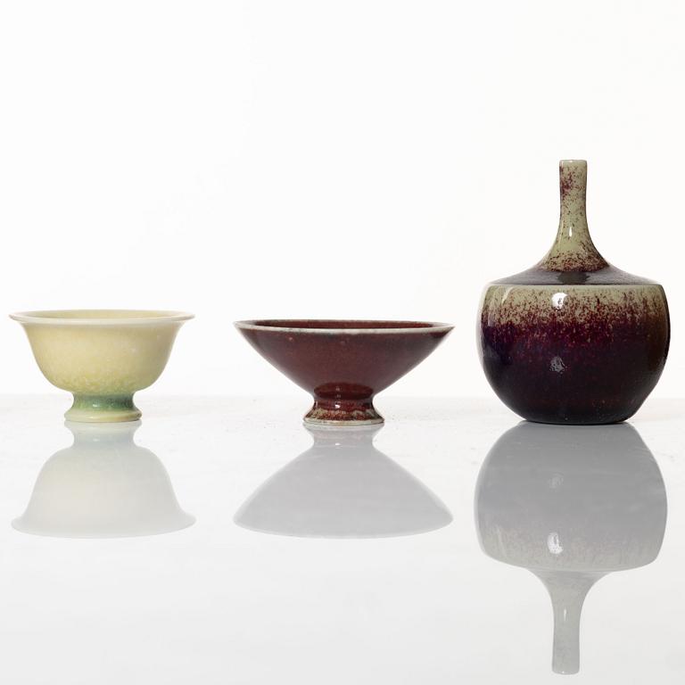 Sven Wejsfelt, a set of seven stoneware vases and three bowls, Gustavsbergs studio, 1980's.