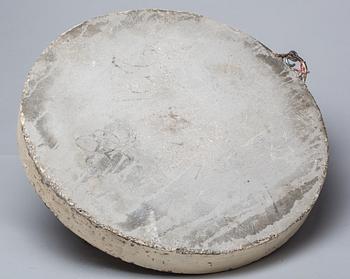 VÄGGSKULPTUR, gjuten stenmassa/betong.