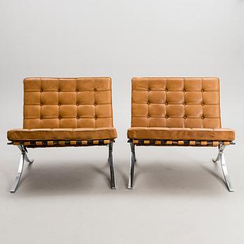 LUDWIG MIES VAN DER ROHE, A PAIR OF ARMCHAIRS. "Barcelona". Knoll International, 1970s.