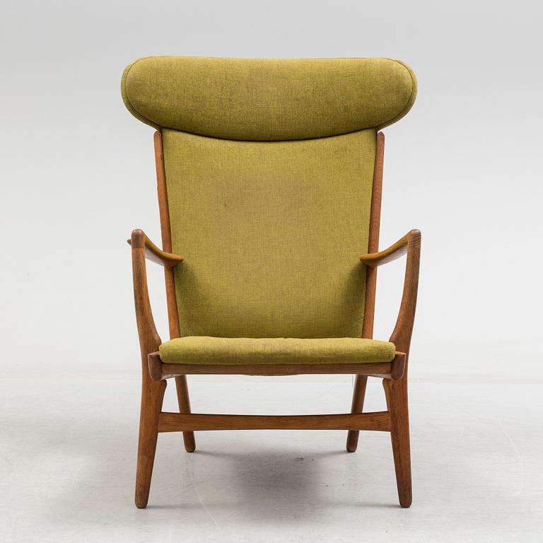 HANS J WEGNER, an oak 'AP-15 easy chair from AP-Stolen, Denmark, 1950's/60's.