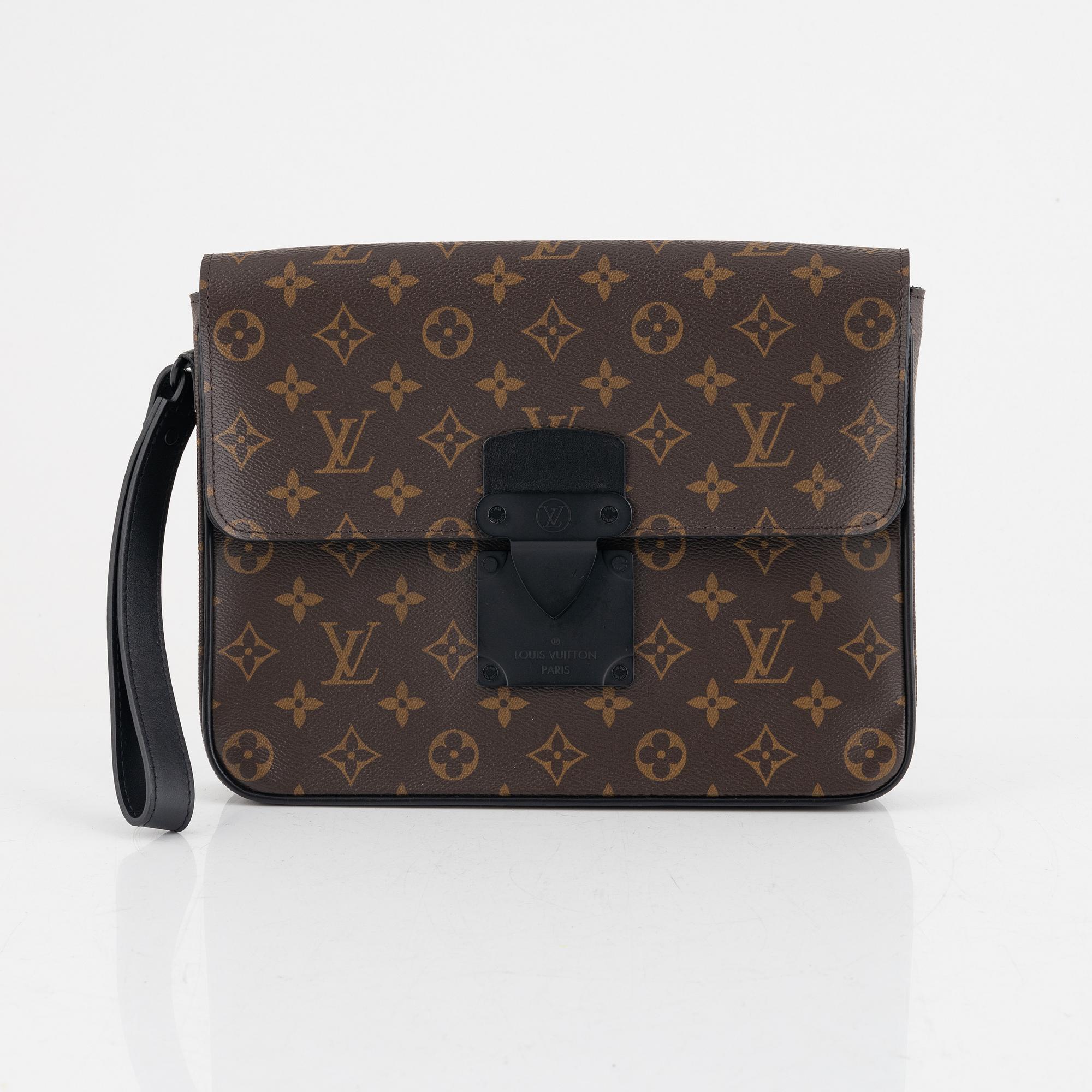 Louis Vuitton, väska, "Lock A4 Pouch".