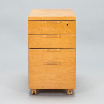 Aino Aalto, A mid-20th century 'H297' drawer unit for O.Y. Huonekalu-ja Rakennustyötehdas A.B. Finland.