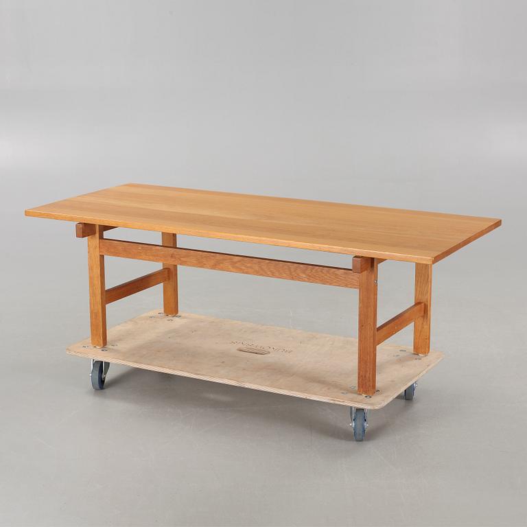 An "AT-15" sofa table, designed by Hans J Wegner for Andreas Tuck, made in the second half of the 20th century.