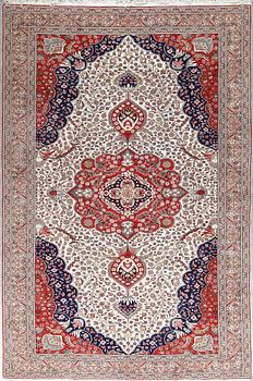 MATTA, möjligen Turkiet Kayseri ca 300x200 cm.