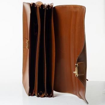 Louis Vuitton, Portfolio, "Atacama", 2003.