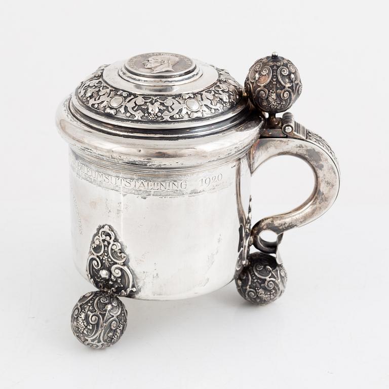 A Swedish Silver Tankard, mark of Guldsmeds Ab I Stockholm Försäljn, Stockholm 1920.