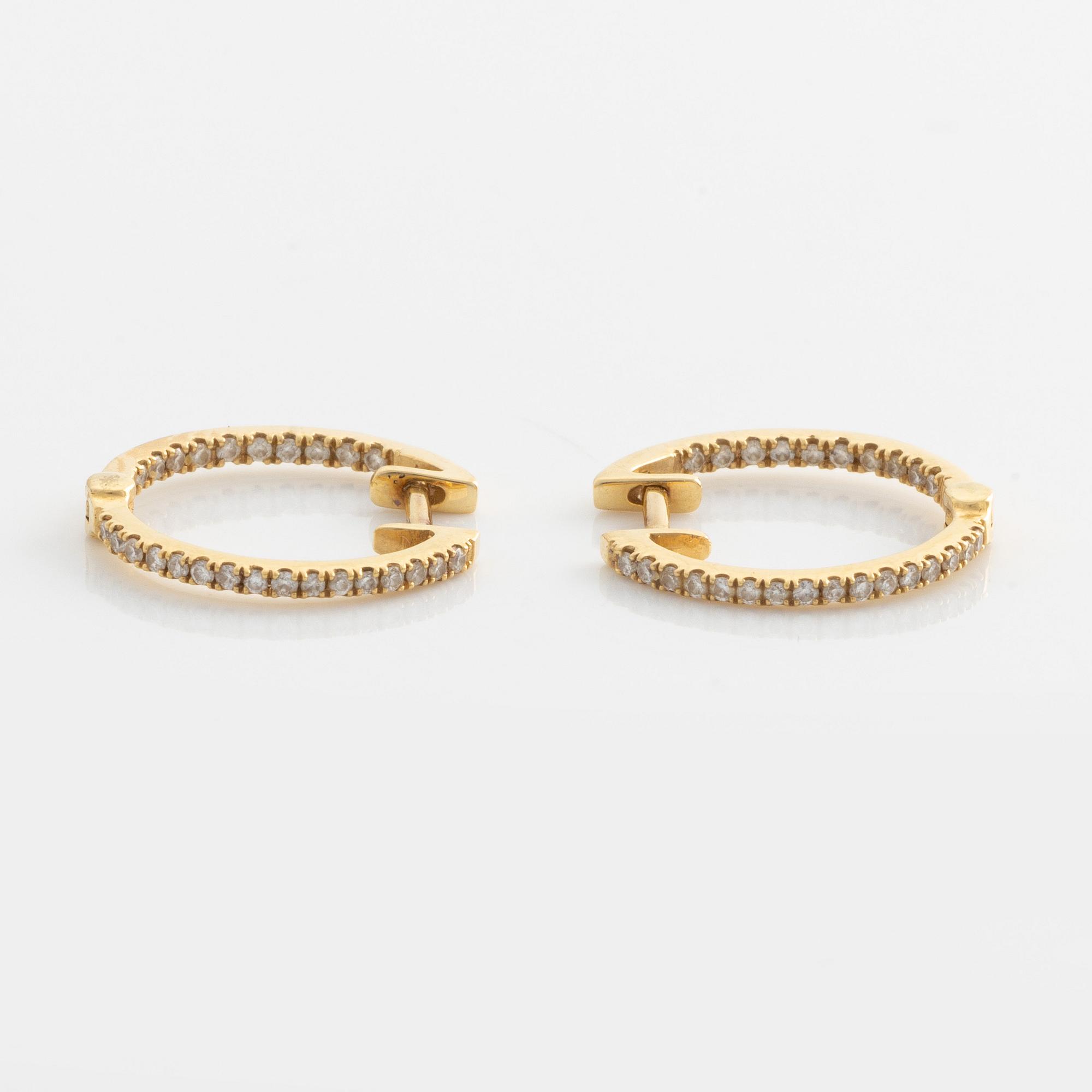 Gussander, ett par, örhängen, 18K guld med briljantslipade diamanter.