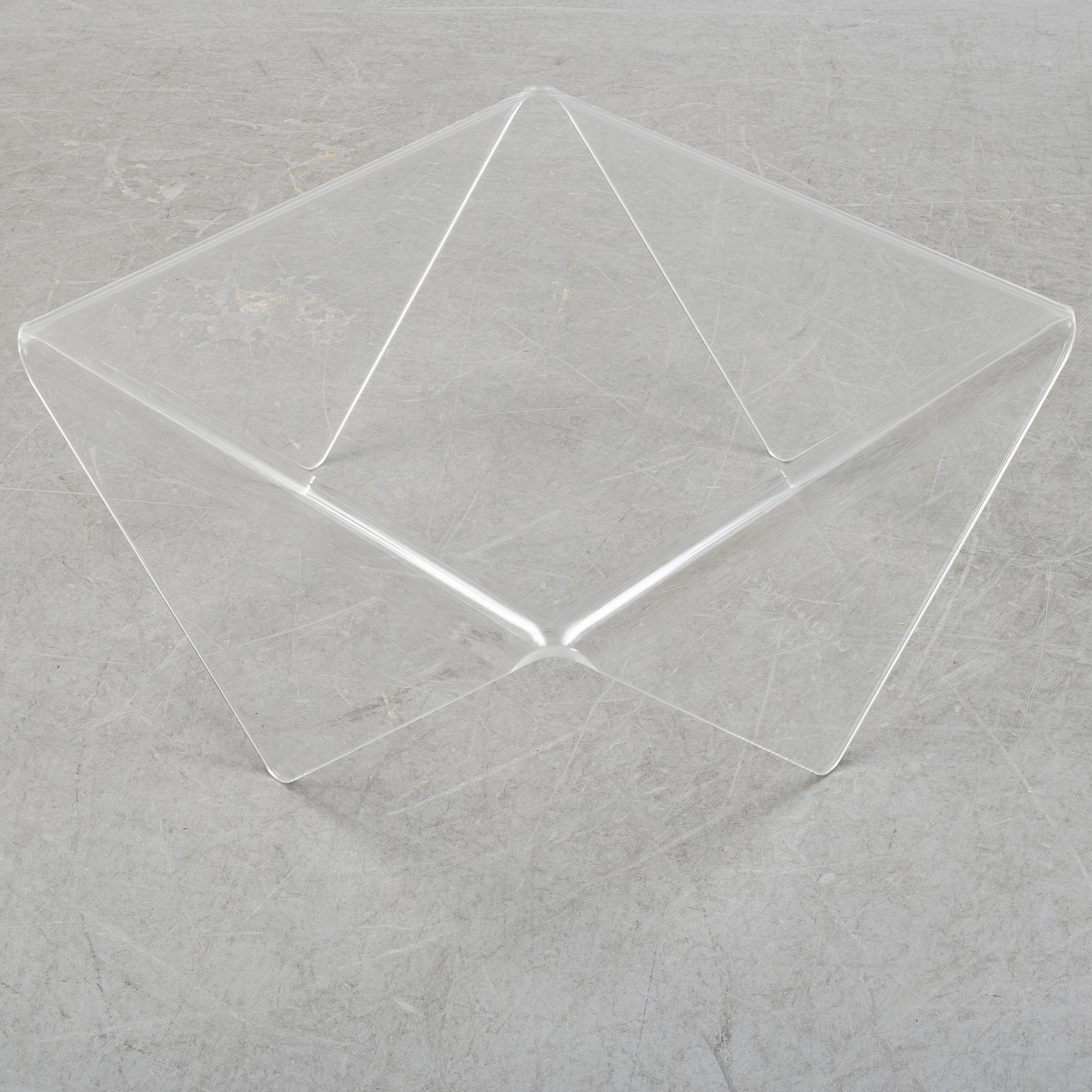 Soffbord, The One design, omkring år 2000.