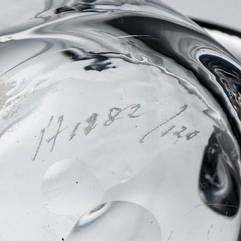 KANNA, glas. Erik Höglund. Signerad.