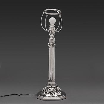 Evald Nielsen, an 830/1000 silver table lamp, Copenhagen 1927.