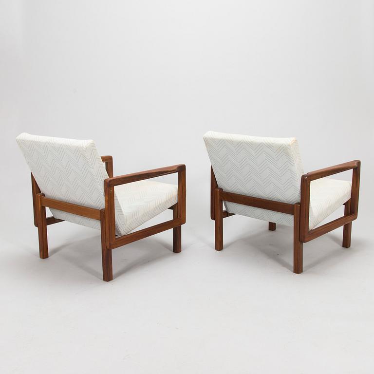 Aulis Leinonen, a pair of 1960s armchairs, model 1416, for Asko.