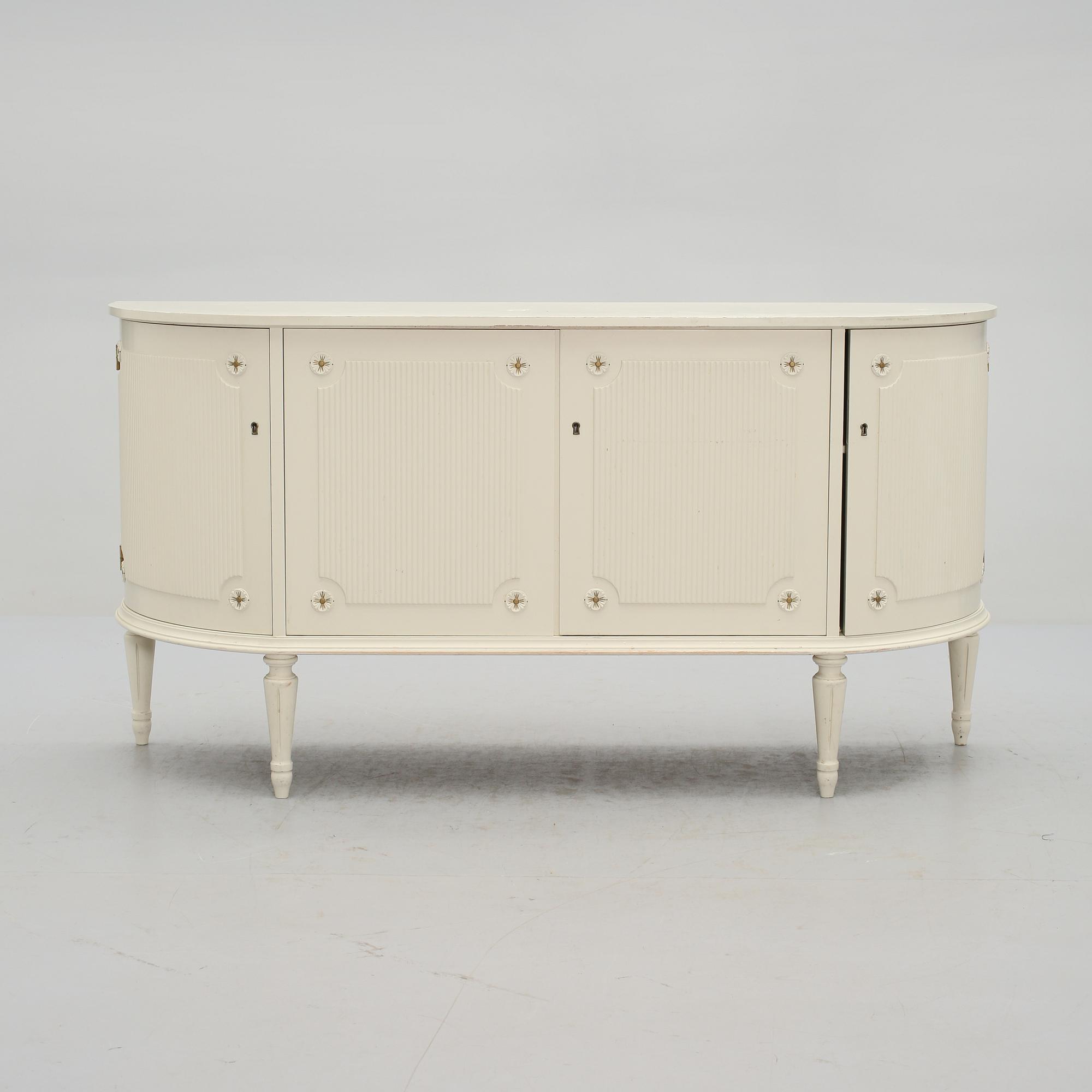 SIDEBOARD, gustaviansk stil, 1900-talets andra hälft.
