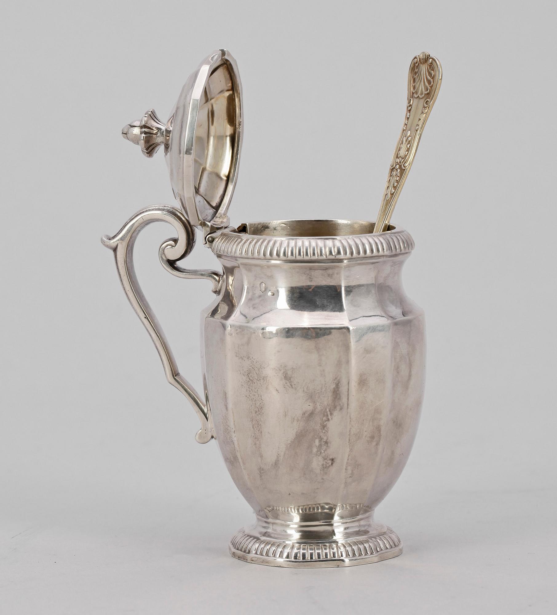 SENAPSKANNA, silver, Frankrike, 1900-tal. Vikt ca 164 g.