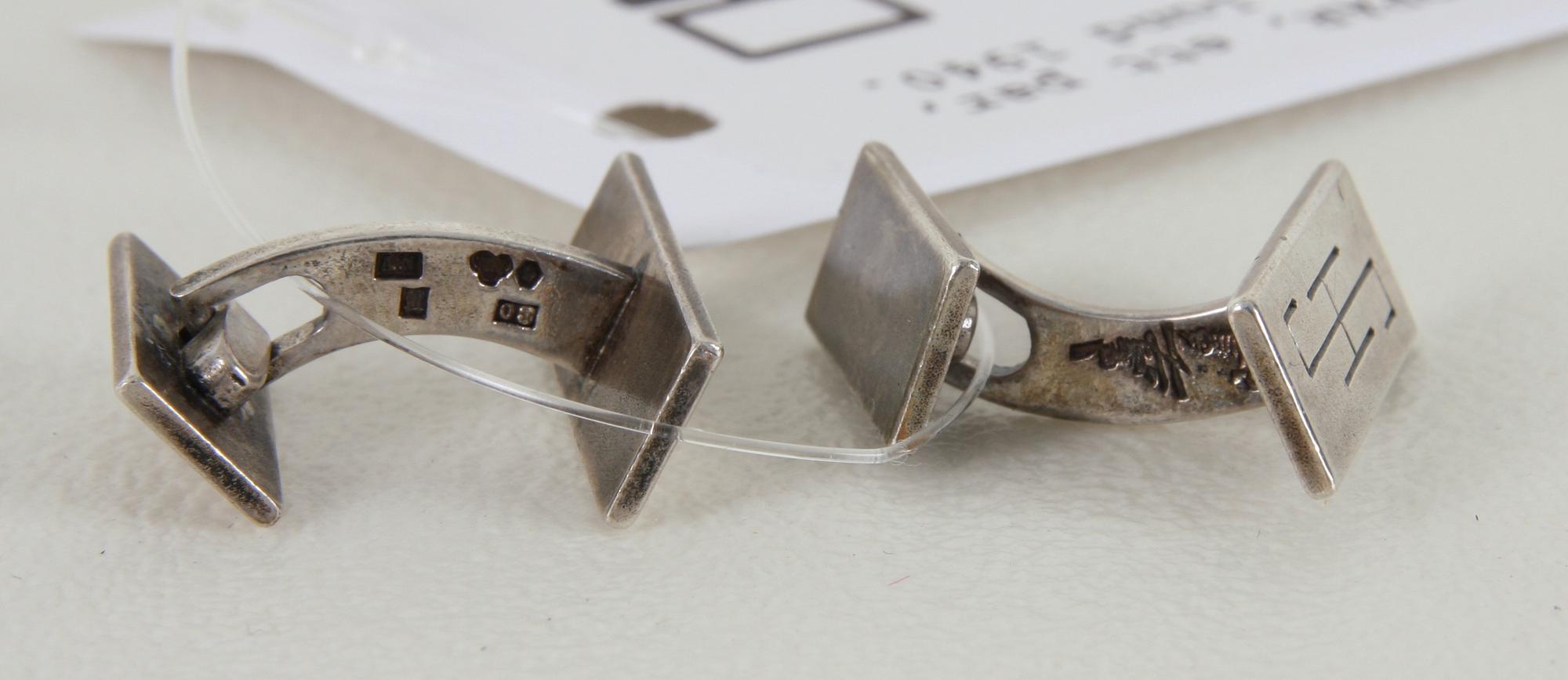 MANSCHETTKNAPPAR, ett par, silver, Wiwen Nilsson, Lund 1940.