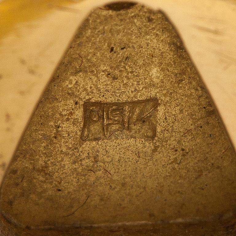 Vapaamuurarisormus, 18K kultaa ja timantti n. 0.02 ct.