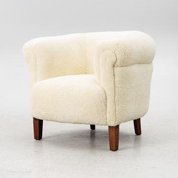 Armchair, first half of the 20th century.