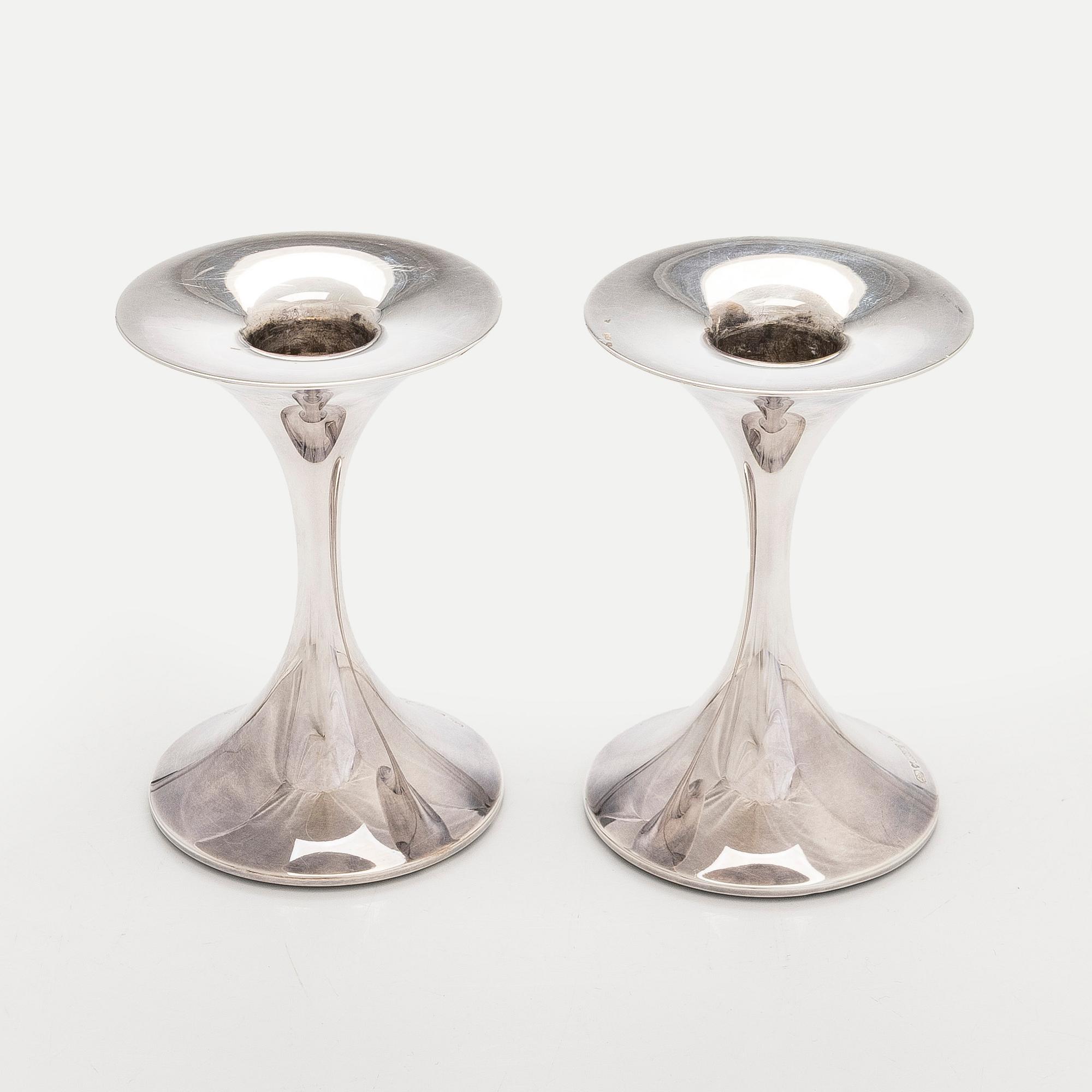 Tapio Wirkkala, a pair of silver 'Trumpet' candlesticks, Kultakeskus, Hämeenlinna 2007.