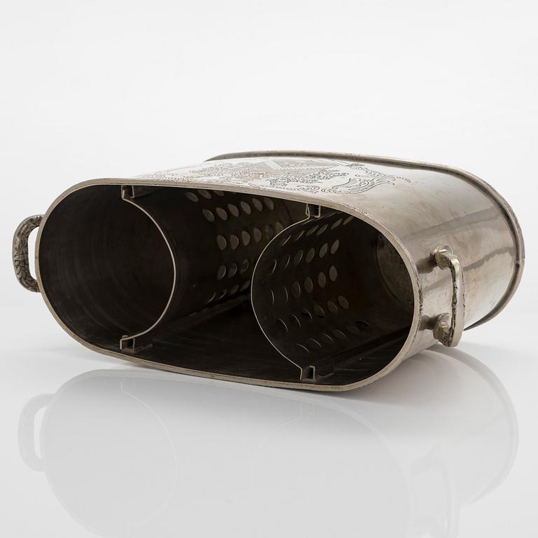Champagne cooler, for two bottles.